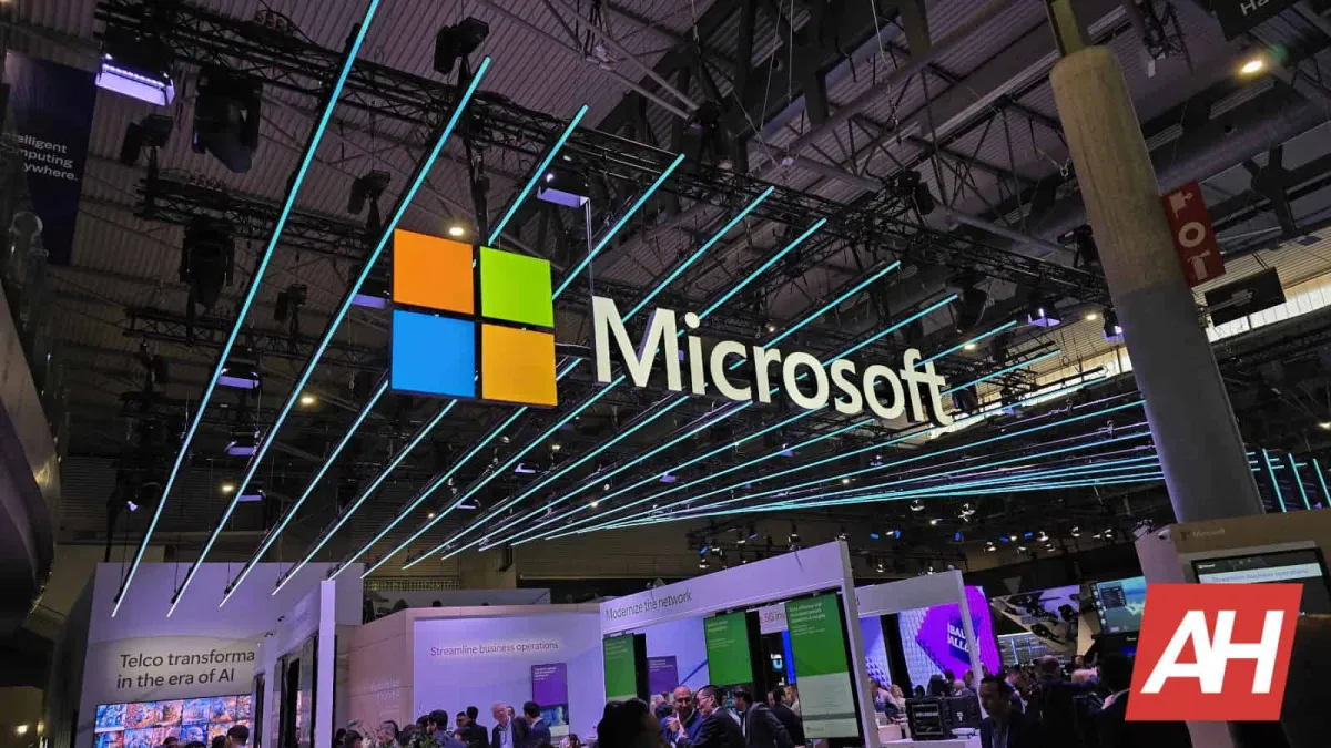 FTC expands antitrust review of Microsoft cloud and AI integration.
