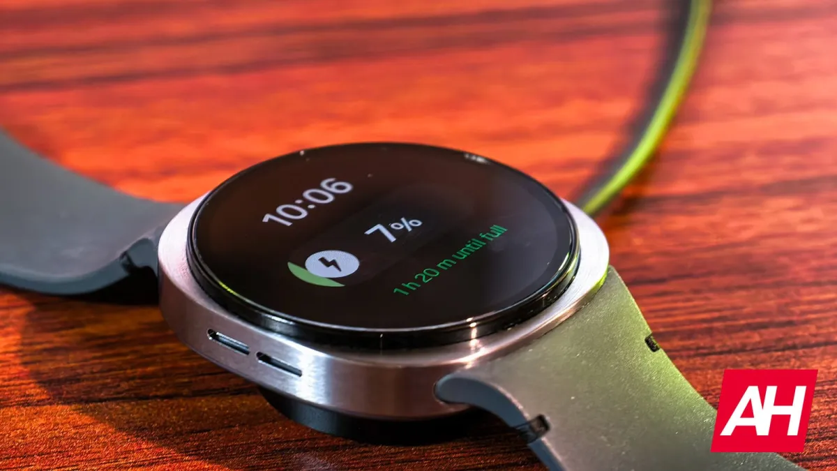 A Samsung Galaxy Watch displays battery usage statistics showing Google Play Services consuming excessive power.