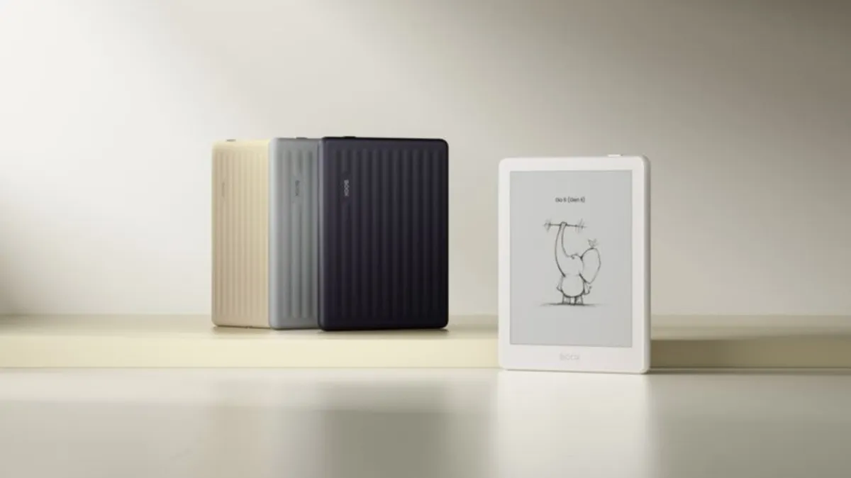 The Boox Go 6 e-reader is displayed with its compatible stylus on a 3-inch monochrome screen.