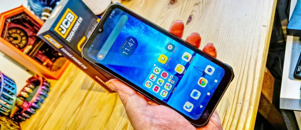 JCB Toughphone E10 Review: Rugged Performance vs Pricing