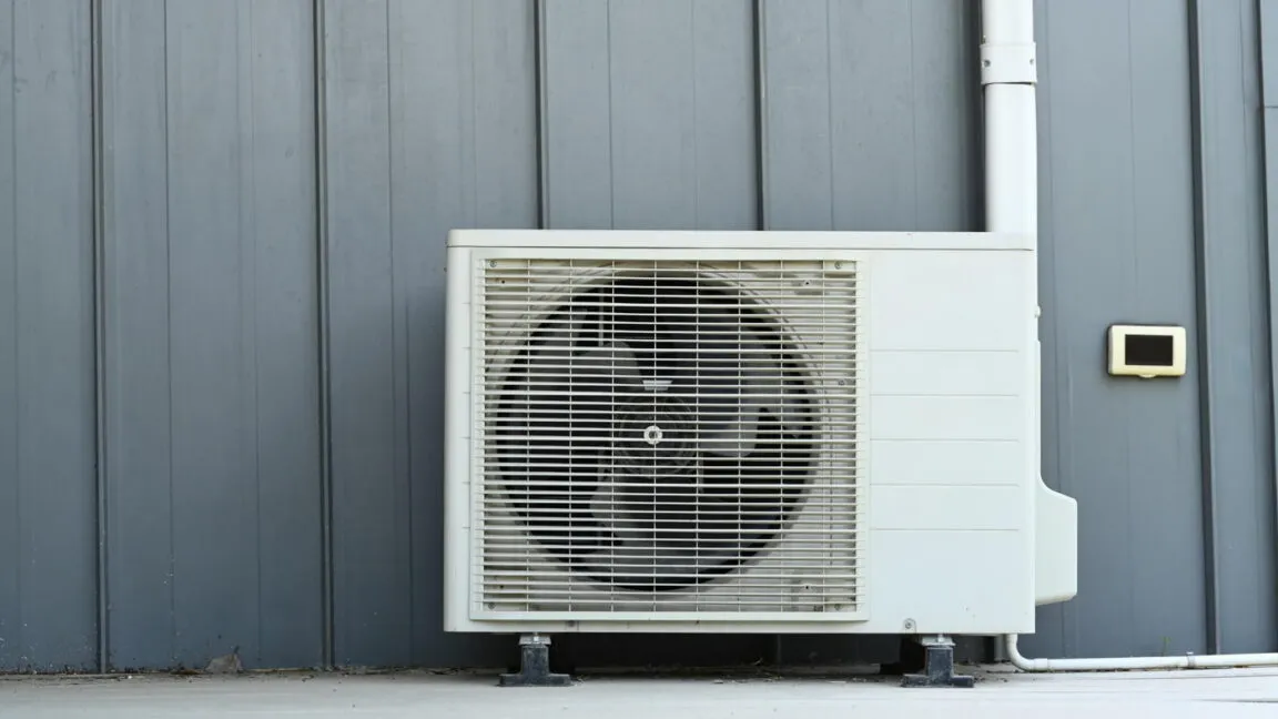Department of Energy publishes updated home energy rebate rules restricting fossil fuel to electric heating funding.