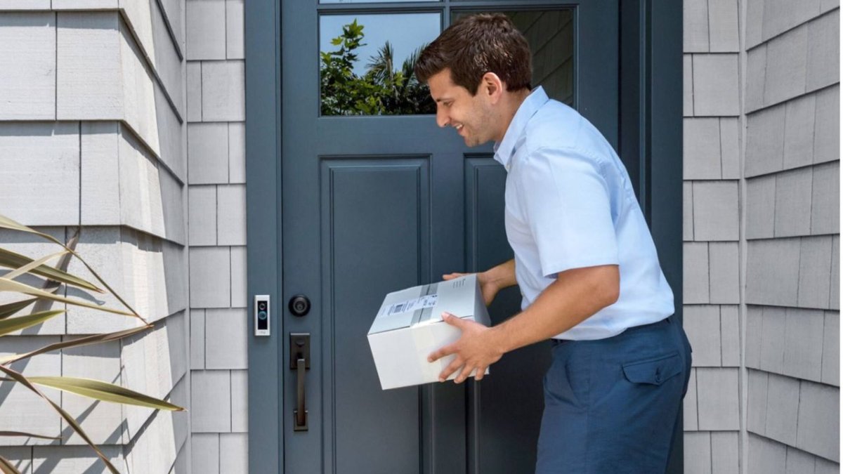 The Ring doorbell app displays the Familiar Faces feature with recognized visitor profiles and privacy settings.