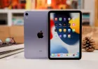 The iPad mini features a compact screen and a slim aluminum chassis.