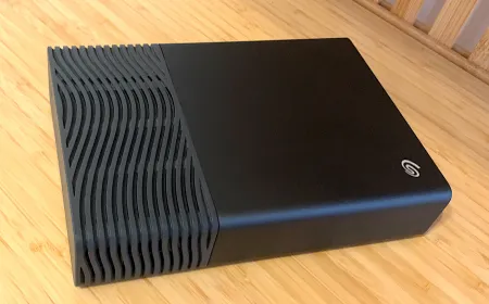Seagate One Touch external hard drive with attached USB cable