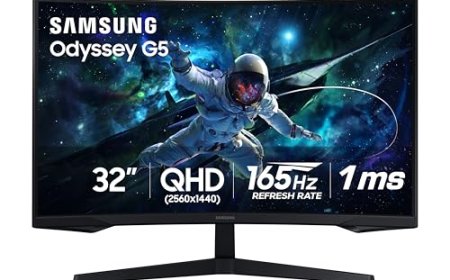 A gaming monitor connected to a console displays panel architecture and connectivity standards.