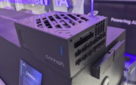 The FSP CANNON 3300 W power supply unit is shown at Computex 2026 for AI workstations.