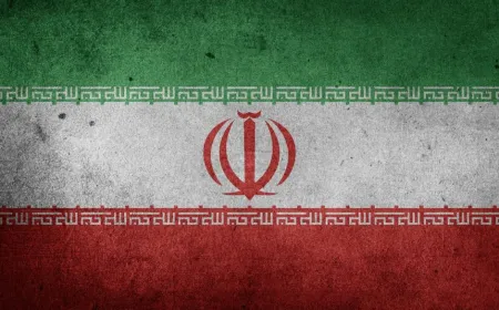 An Iranian military commander addresses reporters about regional security and diplomatic tensions.