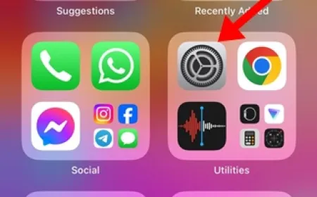 iPhone screen displaying the video recording interface with background music settings