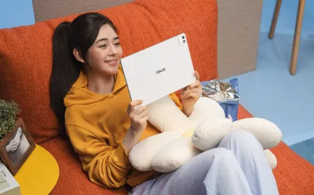 ASUS Android tablet with a large OLED screen for media consumption