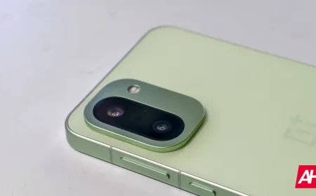 The OnePlus Turbo 6X Pro smartphone features a large 8000mAh battery for extended usage.