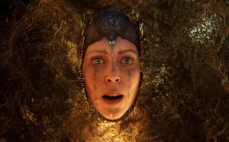 The screenshot displays Senua in third-person combat with tactical puzzle mechanics from the upcoming Hellblade game.