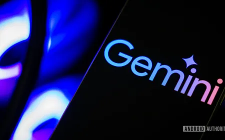 The Gemini platform connectivity status page displays active service disruptions and mixed user access reports.