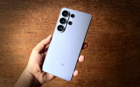Rear view of the Samsung Galaxy S26 Ultra showcasing its Armor Aluminum chassis and quad-camera array.