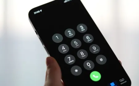 Northern Ireland police warn the public about scammers spoofing official phone numbers.