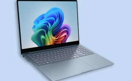 Samsung Galaxy Book6 Edge laptop featuring the Snapdragon X2 Elite chip and Galaxy AI capabilities.