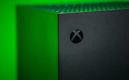 Xbox Game Studios Chief Steps Down as Workforce Cuts Loom