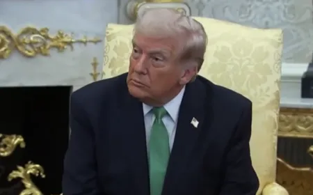 Donald Trump meeting with Middle Eastern diplomats to discuss peace negotiations