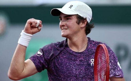 How to Watch Ruud vs Fonseca at French Open 2026