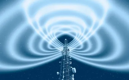Curving Radio Beams Bypass Anti-Jamming Defenses