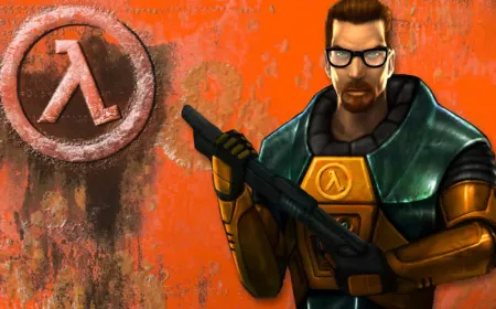 The screen displays the Half-Life game interface running on a Nokia N95 device.