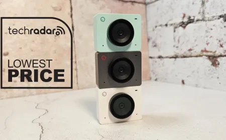 The Obsbot Meet SE webcam features a compact magnetic base and a 1080p video sensor for budget users.