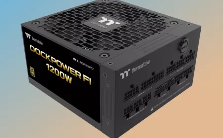 The Thermaltake Dockpower power supply features a split chassis design.