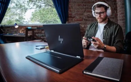 The Evolution of Hybrid Laptops: Balancing Work and Entertainment