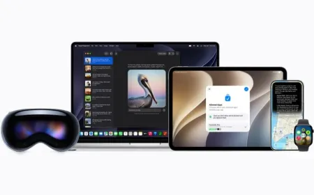 The Apple Intelligence framework interface displays Siri integration and system connectivity features.