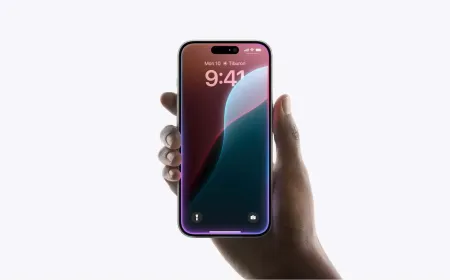 Apple routes Siri processing workloads through Google Cloud and Nvidia Blackwell servers for scalable AI.