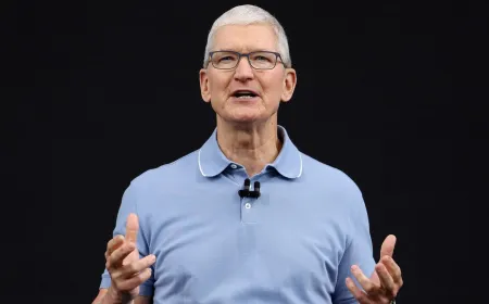 Apple leadership presents artificial intelligence and operating system updates at the WWDC 2026 keynote.