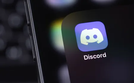 Open-Source Discord Alternatives: Stoat and Element Compared