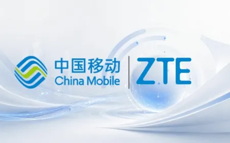 Diagram showing China Mobile Jiangsu and ZTE deploying an intelligent agent to automate core network complaint analysis.