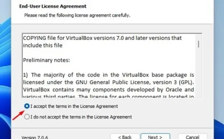 Oracle VM VirtualBox installation wizard displaying the setup progress screen