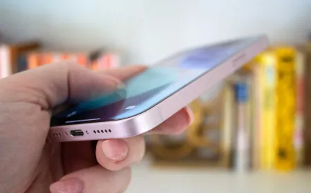 iPhone 18 series with 12GB RAM upgrade enabling advanced AI capabilities and broader voice processing access.
