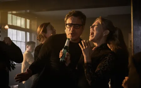 Alice and Steve Review: A Complex Family Comedy on Hulu