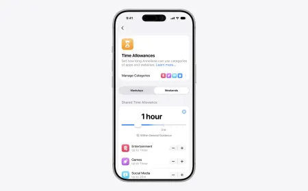 The interface displays flexible time allowances for entertainment, games, and social media categories on iOS and macOS.