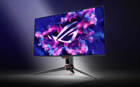 Asus ROG Swift PG32UCDMR 32-inch QD-OLED display