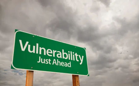 Ivanti Sentry shows a critical security alert for versions 10.0 and 9.9.