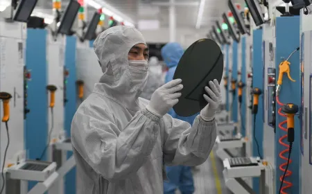 A financial chart displays a sharp decline in semiconductor stock valuations amid macroeconomic pressures.