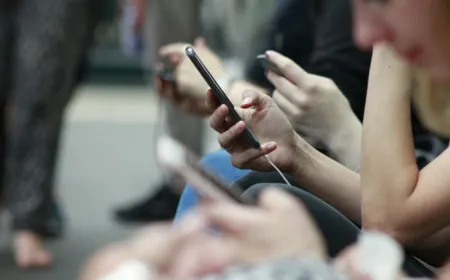 UK Confirms Under-16 Social Media Ban for Spring 2027