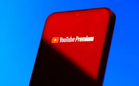 YouTube Premium subscription screen displaying ad-free viewing options and family plan details.
