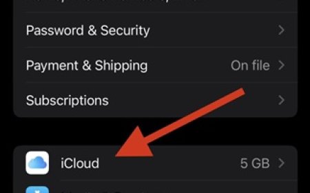 iPhone settings screen displaying the blocked contacts list and message filtering options