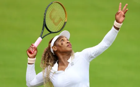 Tennis players compete on the grass court during the Queen's Club Championships 2026