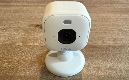 Budget Security Cameras: Evaluating the Blink Mini 2K+ Bundle