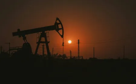 Crude oil price chart showing values falling below eighty dollars per barrel.