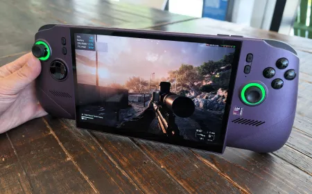 MSI Claw 8 EX AI Plus handheld gaming device featuring the Intel Arc G3 Extreme processor