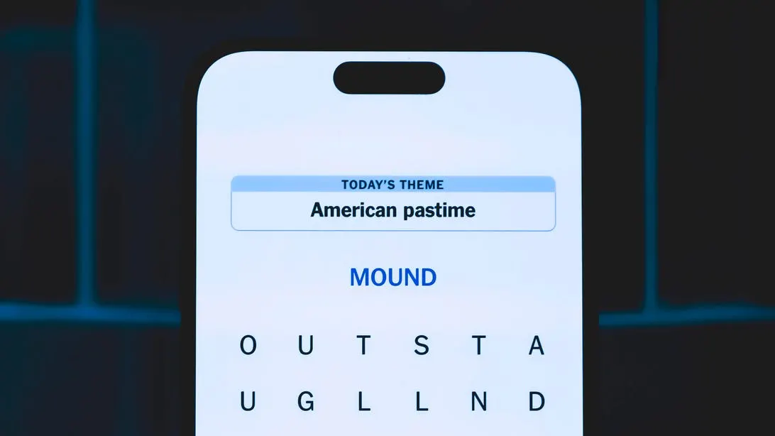 Understanding the NYT Strands Puzzle Mechanics and Themes