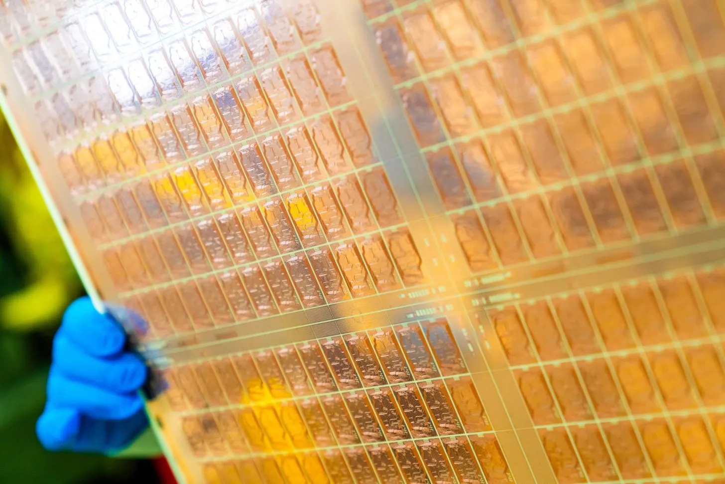 Intel’s Glass Substrate Bet Inches Closer to Reality as First Prototypes With Co-Packaged Optics Appear Ahead of 2030 Rollout