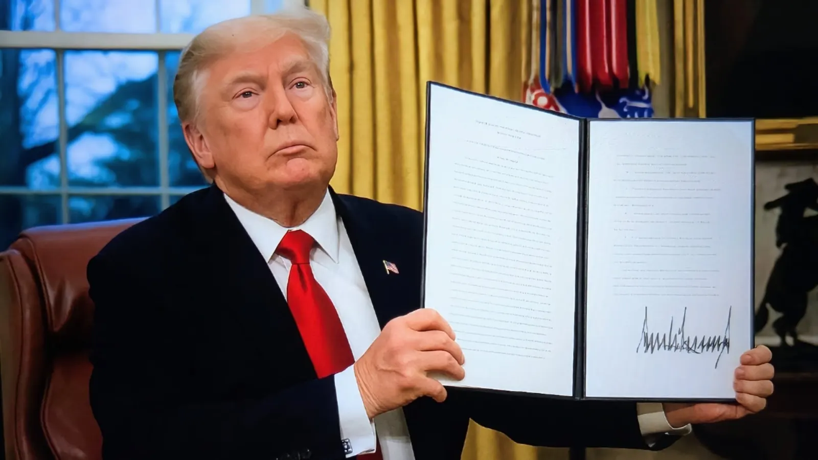 Executive Order Establishes Voluntary AI Oversight Framework