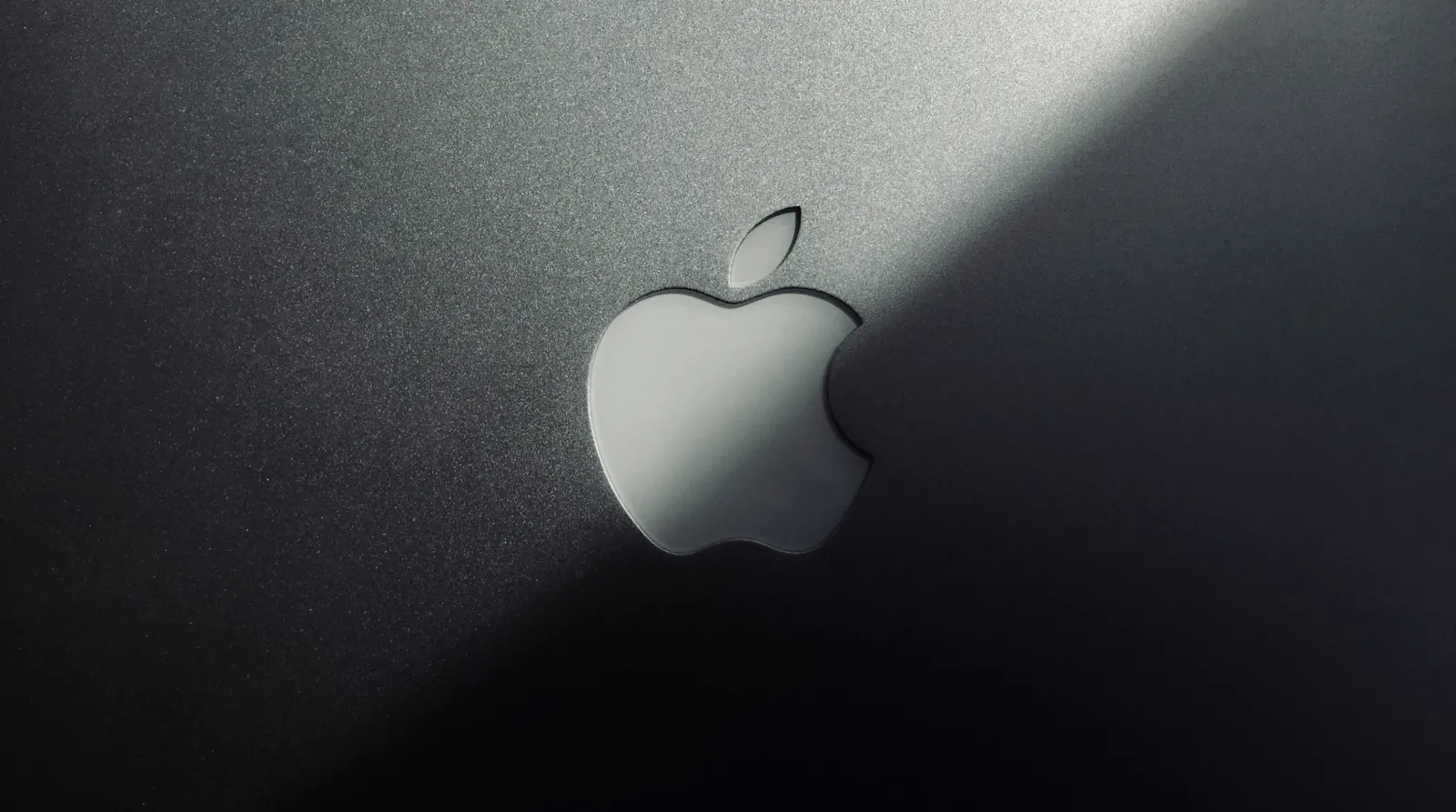 macOS 26.5.1 Update: Enterprise Stability and M5 Fixes